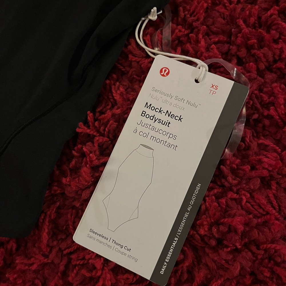 Lululemon Mock Neck Sleeveless Bodysuit Black Extra Small
